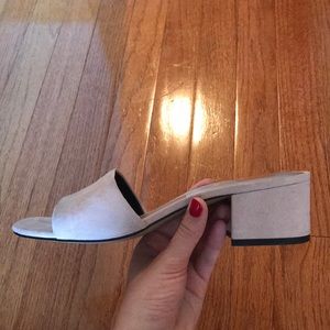 Dolce Vita Shoes - NEW Dolce vita suede block heels Dolce Vita Shoes - NEW Dolce vita suede block heels